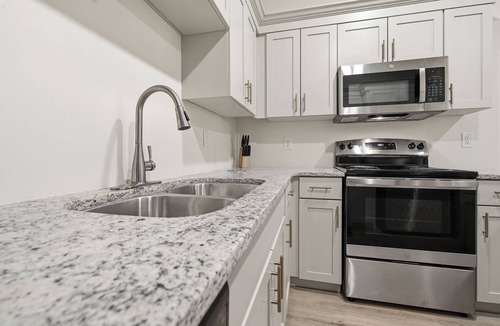 Madison Apartment | Chic 2BR/2BA Home · Great Location