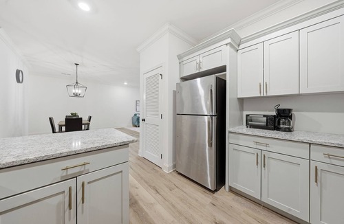 Madison Apartment | Chic 2BR/2BA Home · Great Location