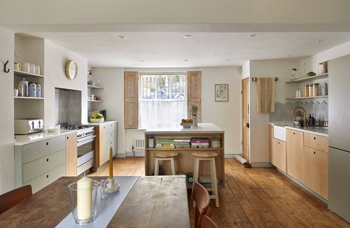 Homerton Apartment | Chic 2BR House in Trendy Hackney