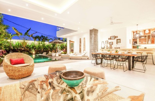 Berawa Cottage | Chic 2BR Villas, Brawah Hub, 300m to Coastal Bliss