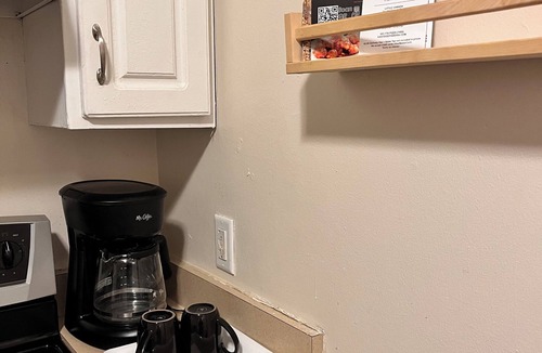 Payne - Phalen Apartment | Chic 3BR Suite by Xcel & Metropolitan State University