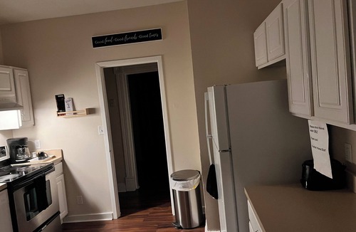 Payne - Phalen Apartment | Chic 3BR Suite by Xcel & Metropolitan State University