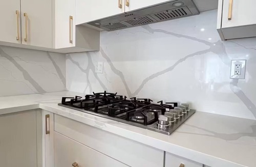 Markham House | Chic 4-Bedrooms & 4.5 Bathrooms Executive Home with Luxury Finishes
