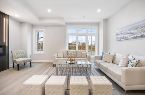 Markham House | Chic 4-Bedrooms & 4.5 Bathrooms Executive Home with Luxury Finishes