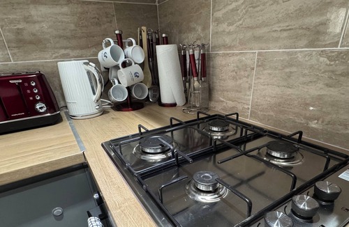 Tredegar Apartment | Chic Above Store