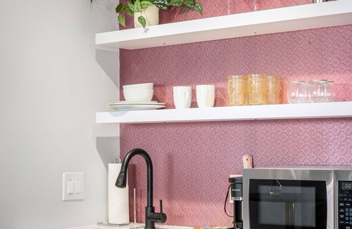 Warm Sands Apartment | Chic Adults-Only Oasis with Pool