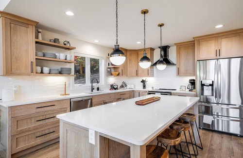 McGaheysville Cabin | Chic Alpine Lodge with 5BR + Views to Remember
