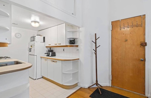 Central Park West Apartment | Chic and Cozy Studio | Near Park & NYC World Cup