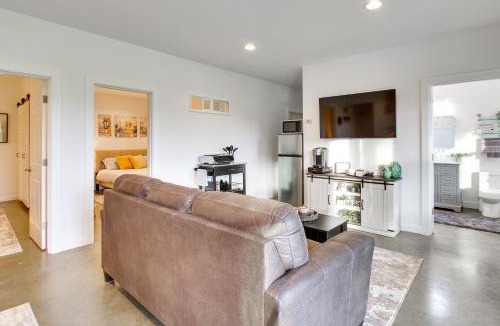 Everett House | Chic and Modern Snohomish Hideaway on a Working Farm