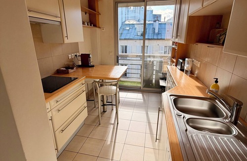 Neuilly-sur-Seine Apartment | Chic and spacious haven of calm in Neuilly