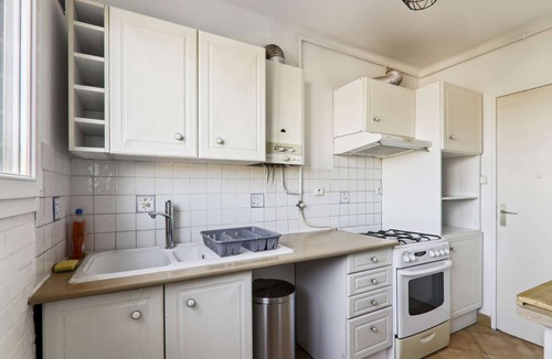 Sartrouville Apartment | Chic and spacious apart with parking