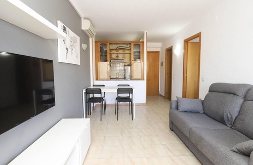 Vilafortuny Apartment | Chic Apartment in Cambrils, Terrace & Mediterranean Comfort