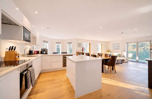 Lynmouth Condo | Chic Apartment in Iconic Coastal Setting | Parking