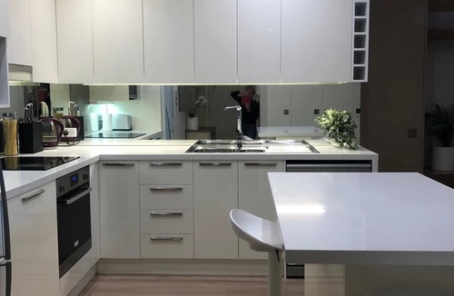 Woolloomooloo Apartment | Chic apartment near Sydney Harbour