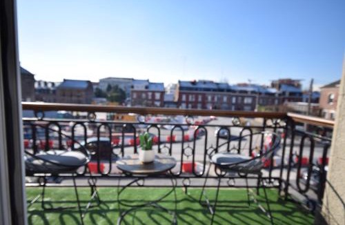 Valenciennes Apartment | CHIC APPART DESIGN - HYPER CENTRE - TRAMWAY - FREE WIFI - leRelaisdOdile12