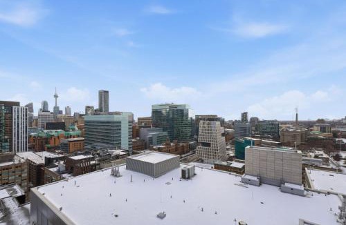 Bay Cloverhill Apartment | Chic Bay St Condo Skyline Views 55 TV