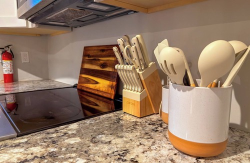 North Raleigh House | Chic & Bright Home in North Hills & Close to Downtown