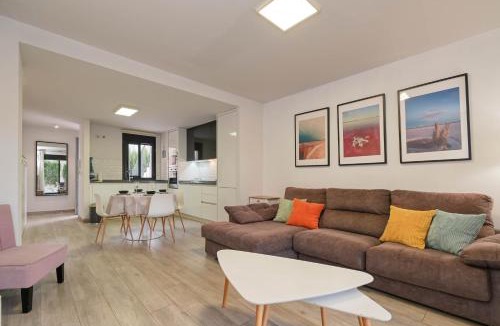 San Miguel de Salinas House | Chic bungalow in San Miguel - Pool and AC