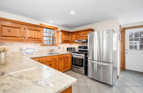 Sandwich House | Chic Cape Cod Home Near Beach & Bike Path