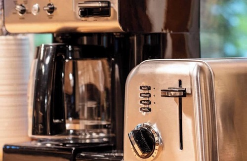 Lanesville Cabin | Chic Catskills Cabin with Hot Tub and Fire Pit