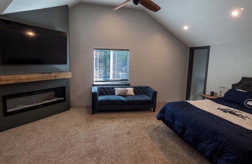 Harris Other | Chic Catskills Farmhouse