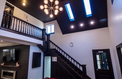 Harris House | Chic Catskills Farmhouse