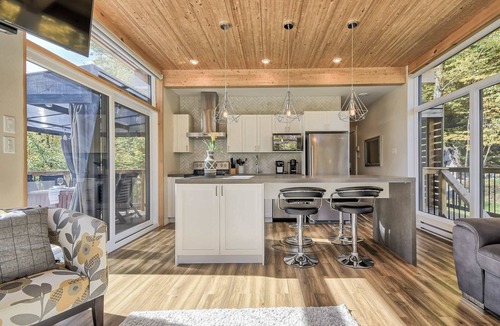Sainte-Adele Ski Chalet | Chic Chalet Heritage