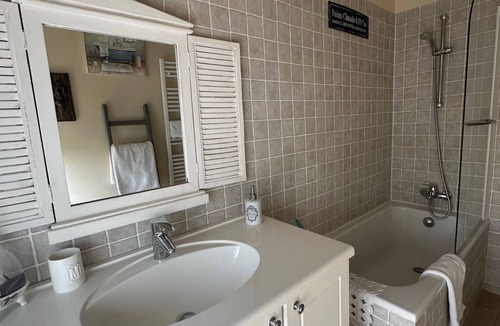 Suzay House | Chic & Charme Cottage