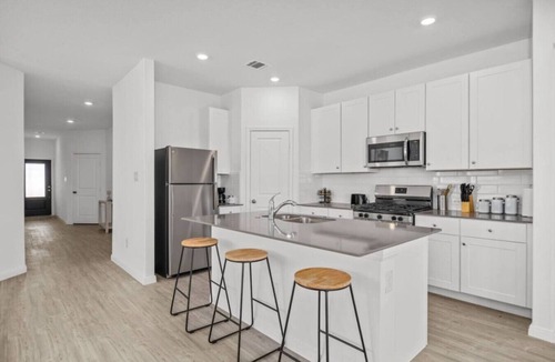 Wetmore House | Chic & Comfortable NB Escape