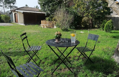 Biganos House | Chic country house