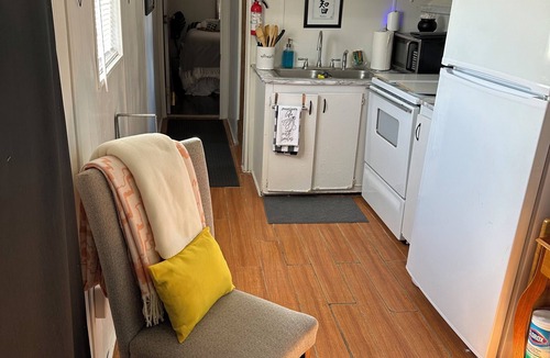 Duson Apartment | Chic Country Studio 8 miles from Lafayette
