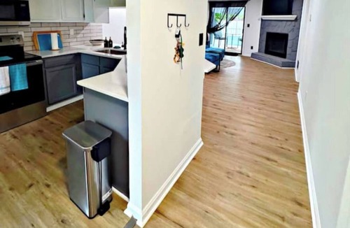 Morrow Apartment | Chic & Cozy - 2Bd Modern Getaway