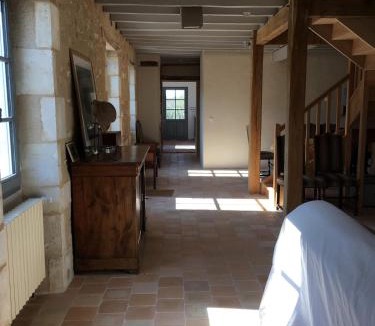 Villemort House | Chic, disconnected countryside