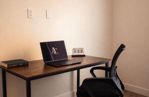 Lyon Street Apartment | Chic Disneyland Retreat Pool, Gym & Fast WiFi