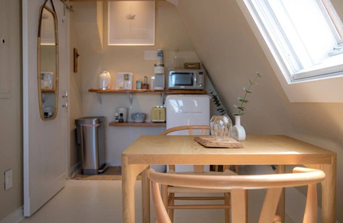 Rockport Condo | Chic Downtown Loft ☆ Private Parking ☆ Ocean View