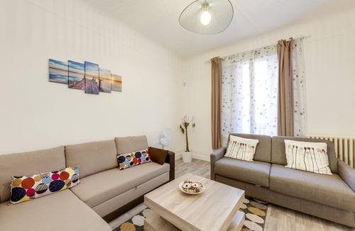 Aubervilliers Apartment | Chic F3 Paris Stade de France & La Villete, CDG - Metro 7