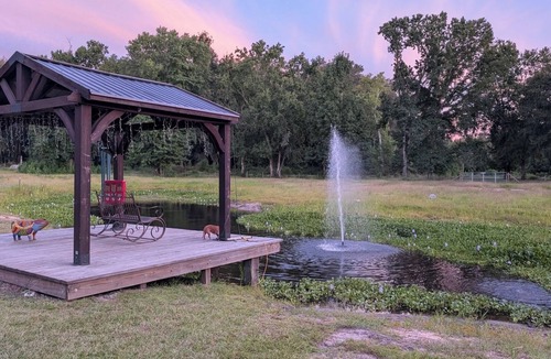 Putnam Hall Cottage | Chic Farm Glamping Exclusive Perks