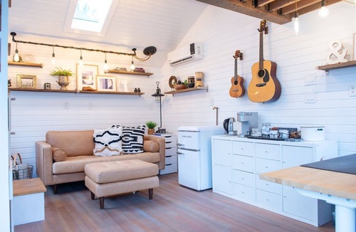 Wilsonville House | Chic Farmhouse + Creative Studio