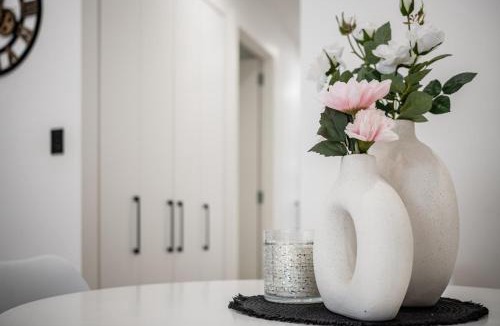 Flinders Park Apartment | Chic Flinders Park Getaway