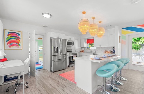 Wilton Manors House | Chic Getaway Near Wilton Drive l Heated Pool