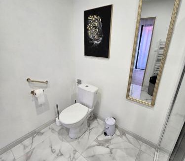 Douai Apartment | Chic & glamour Dubai Style