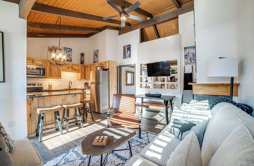 Blodgett Mills Apartment | Chic Greek Peak Ski Resort Townhome w/Balconies!