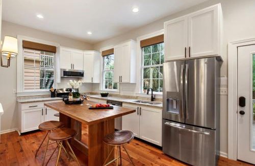 Beach Institute House | Chic Historic Home Private Patio