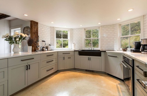 Point Pleasant House | Chic Historic Luxury on the Delaware River