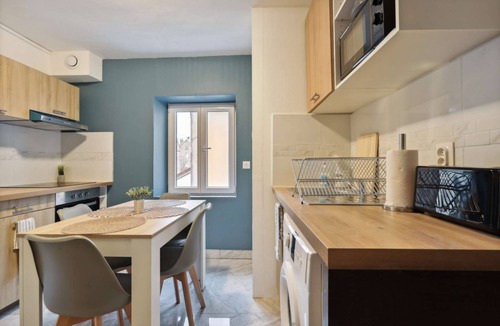 La Ferte-sous-Jouarre House | Chic house with parking