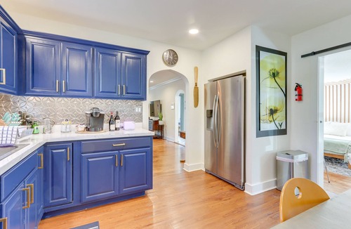 Joplin Cottage | Chic Joplin Cottage w/Patio < 3 Mi to Town!
