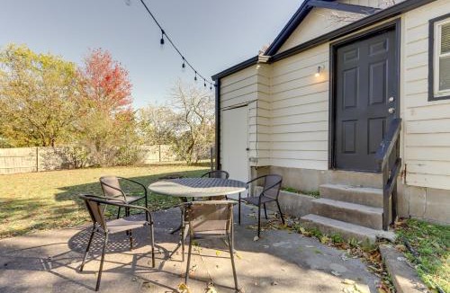 Joplin House | Chic Joplin Cottage w/Patio < 3 Mi to Town!