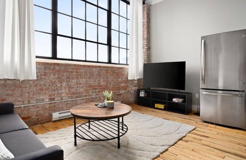 Peoria Apartment | Chic Loft in Peoria Warehouse District