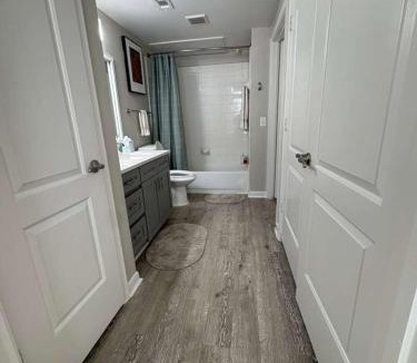Egypt Apartment | Chic Magnolia 1BR Lake Conroe & Nature Trails