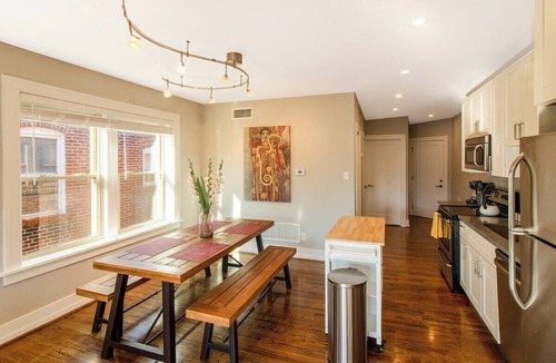St. Louis Apartment | Chic Minimalist Gem w/Fenced Backyard + W/D